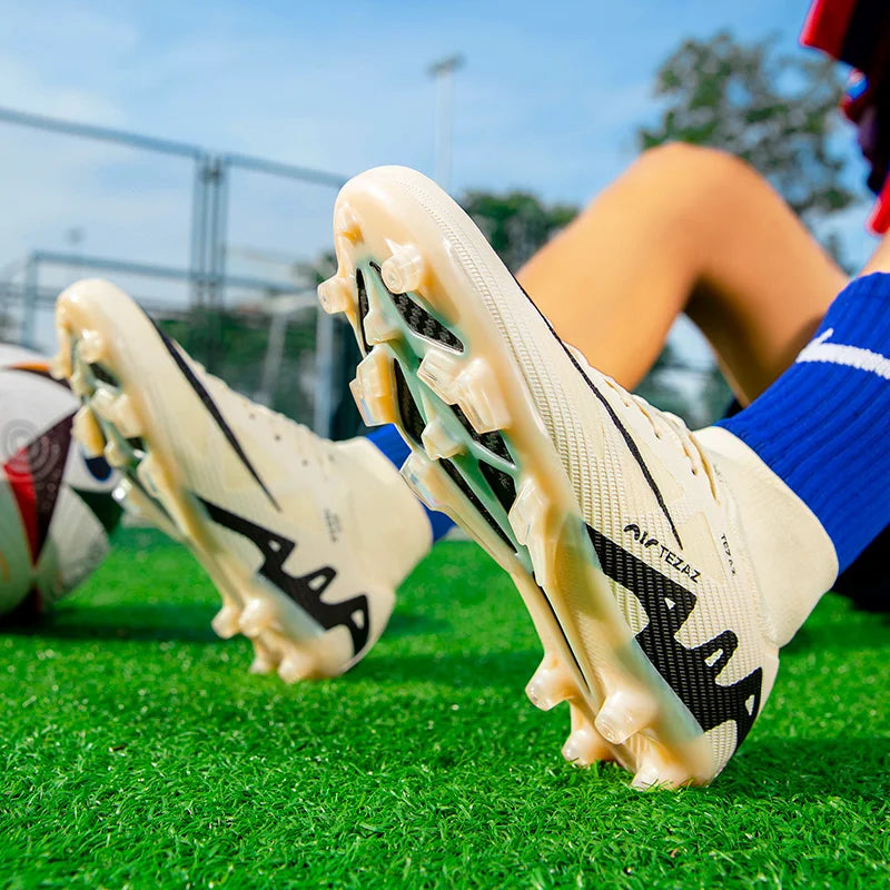 New Men's Original Football Shoes Professional Match Society Cleats Fast Grass Training Football Field Boots Indoor Soccer Shoes